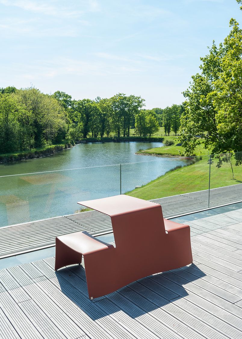 Office terraces with pond view