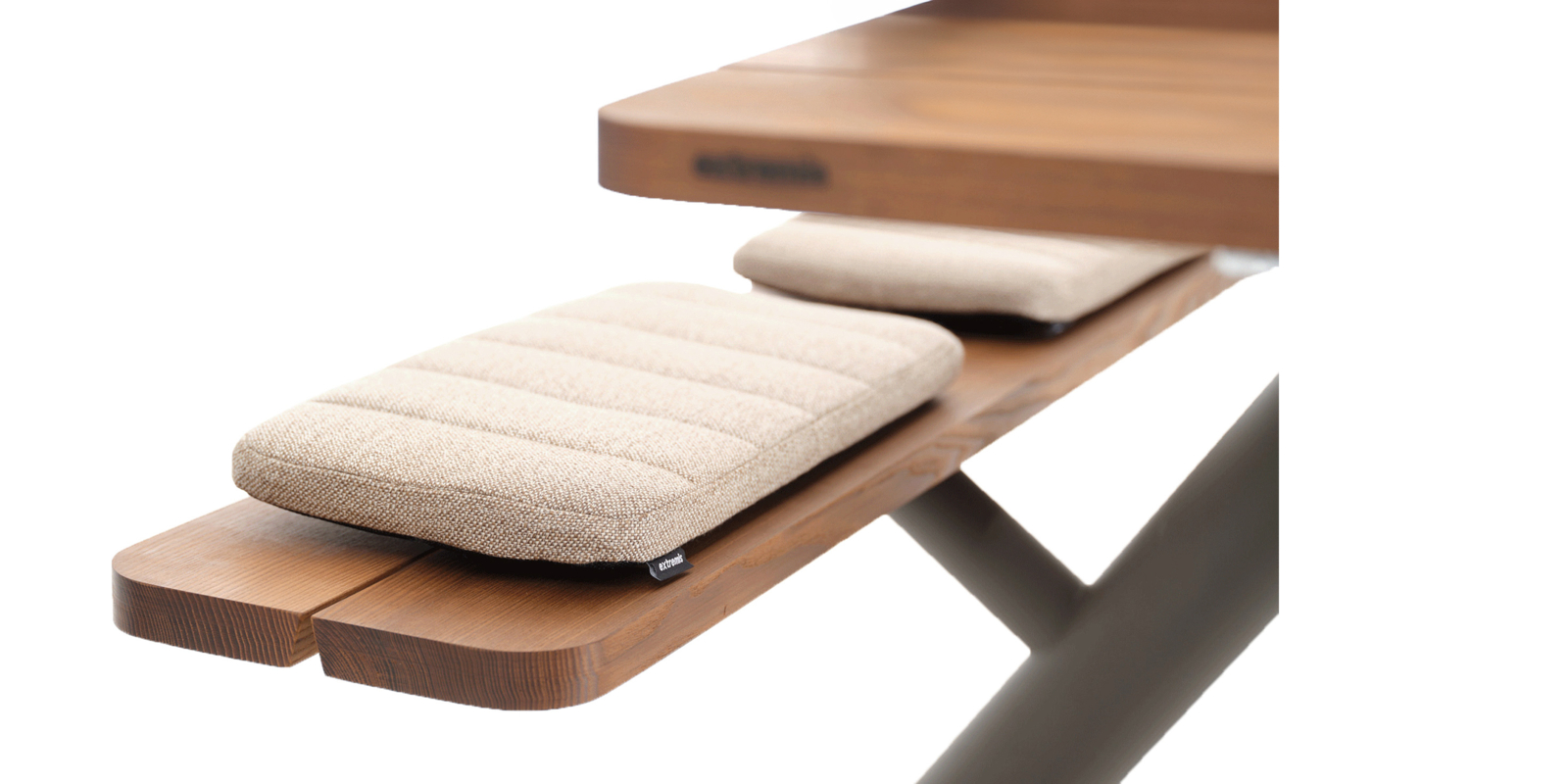Panigiri slide-on cushion
