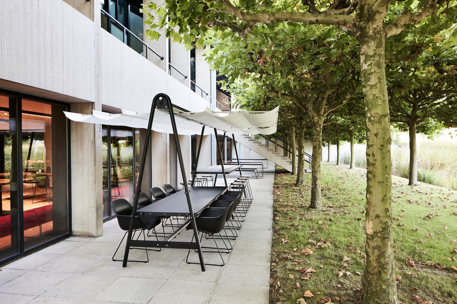 Un bureau en extérieur chez IVC Group