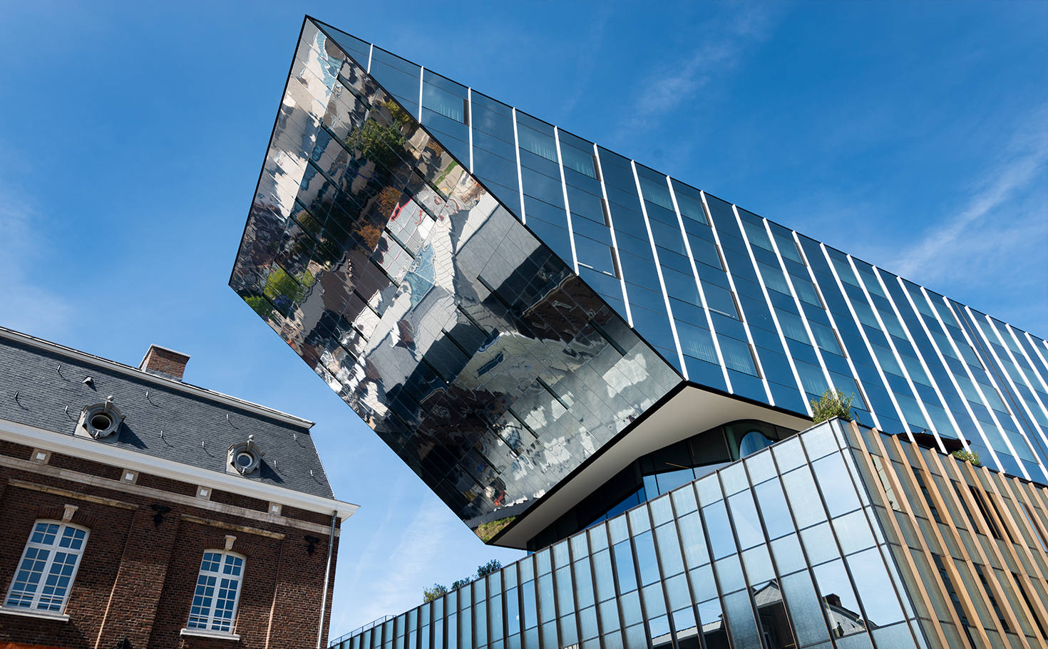 Stadhuis Hasselt voorgevel