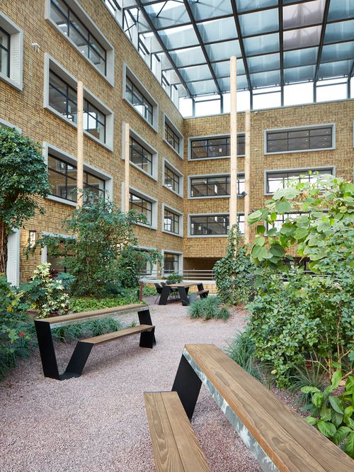 Extremis_The-largest-passive-building_Hopper Extremis_The-largest-passive-building_Hopper