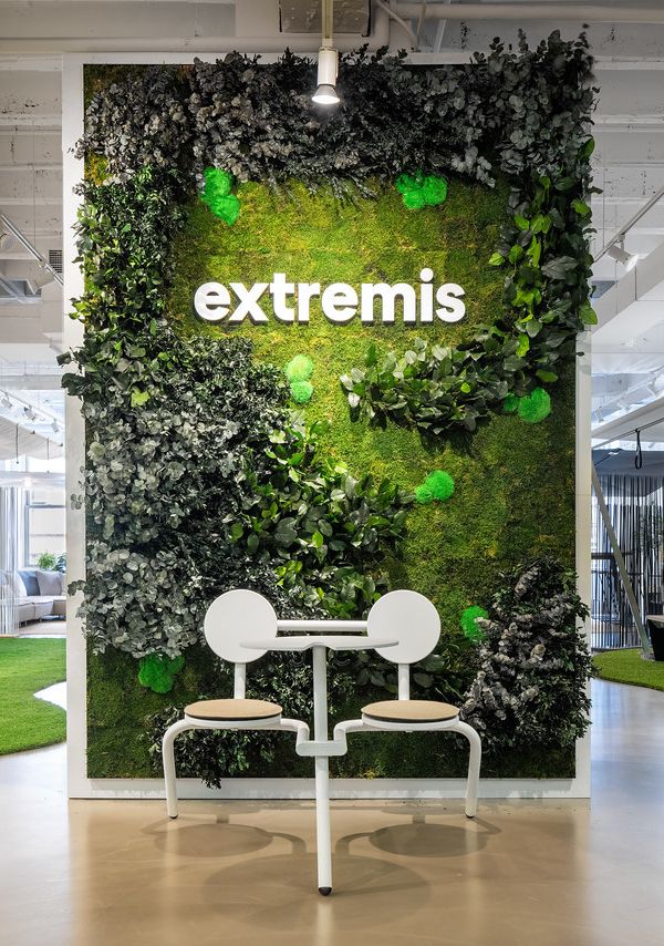 Belgian design furniture Extremis