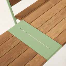 Structured powder coated Magnelis